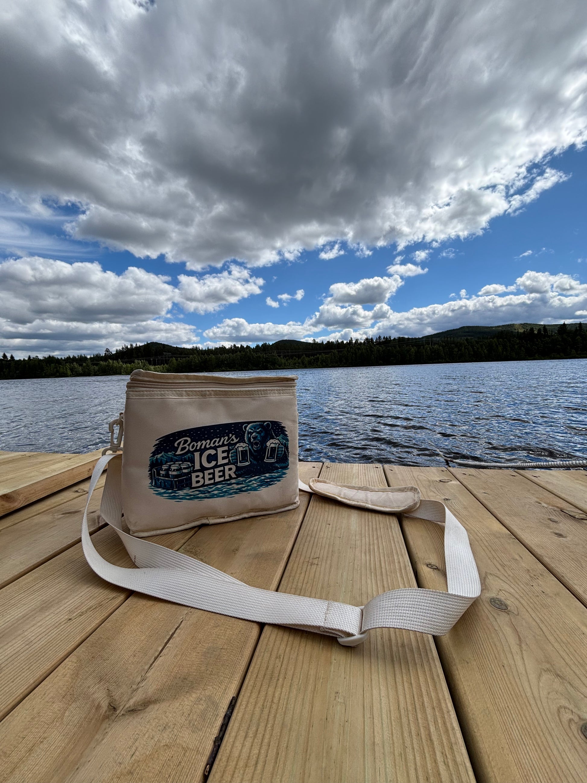 Bomans BIB kylväska med kylgel för öl, läsk och andra drycker. Återanvändbar ölkylväska som håller innehållet kallt längre vid strand, båt, camping och utflykt.